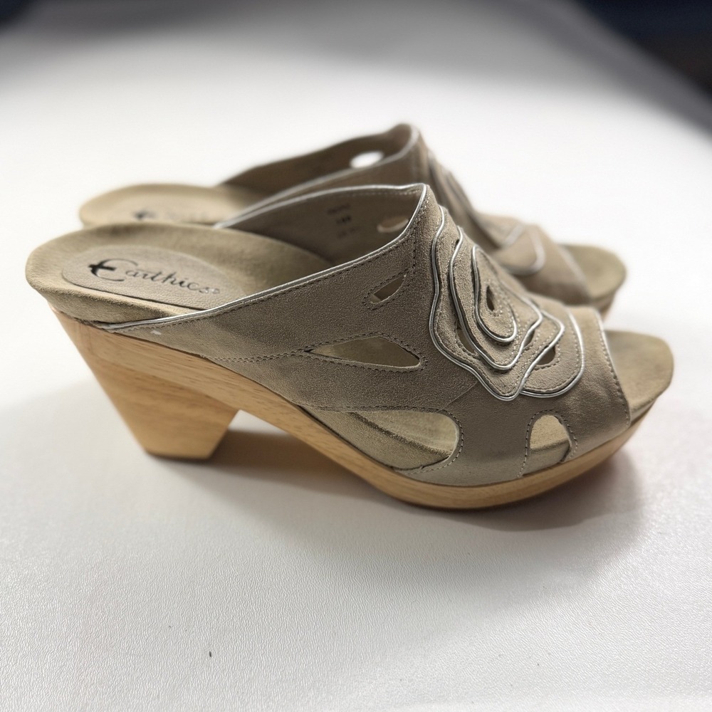 Earthies Tropez Nude Kid Suede‎ Floral Rosette Wedge Slide Sandals Womens 10B
